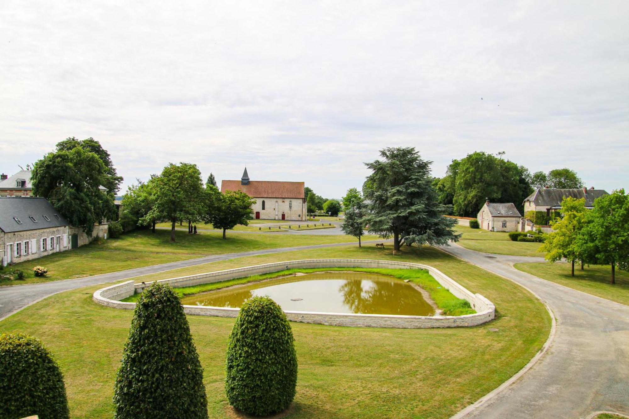 Gite La Petite Ferme Clermont-les-Fermes Bagian luar foto